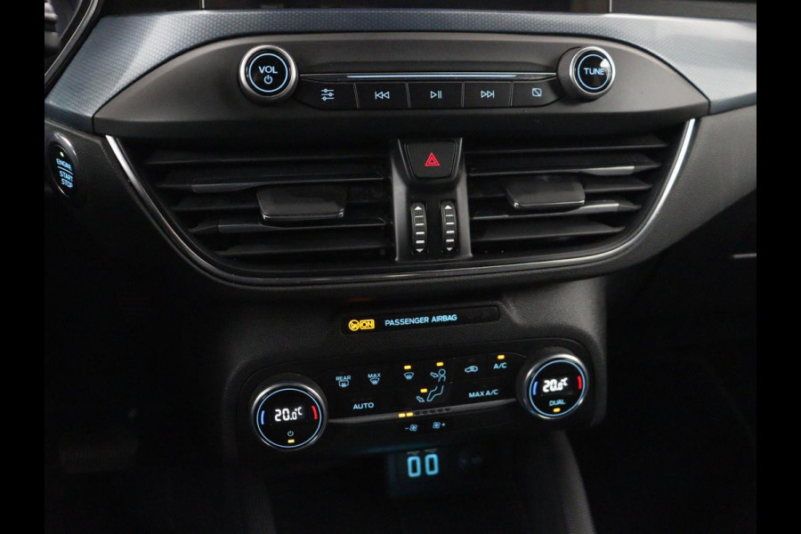 Ford Focus 1.5 EcoBoost Active X | Trekhaak | Adaptive cruise | Carplay | Camera | Digital Cockpit | Keyless | Full LED | Navigatie | Parkeerhulp | Climate control | Bluetooth