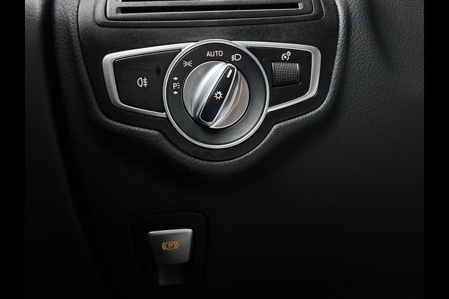 Mercedes-Benz GLC Coupé 300 e 4MATIC Plugin Hybride AMG Line | Digitale Cockpit | Leder | rode remklauwen | Panamericana Grille | Premium pakket Inclusief 24 maanden Mercedes-Benz Certified garantie voor Europa.