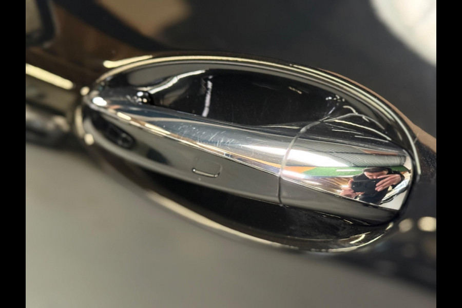 Mercedes-Benz CLA-Klasse 200 Business Solution AMG | Pano | Memory | Multibeam | Keyless | Sfeerverlichting