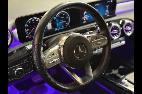 Mercedes-Benz CLA-Klasse 200 Business Solution AMG | Pano | Memory | Multibeam | Keyless | Sfeerverlichting