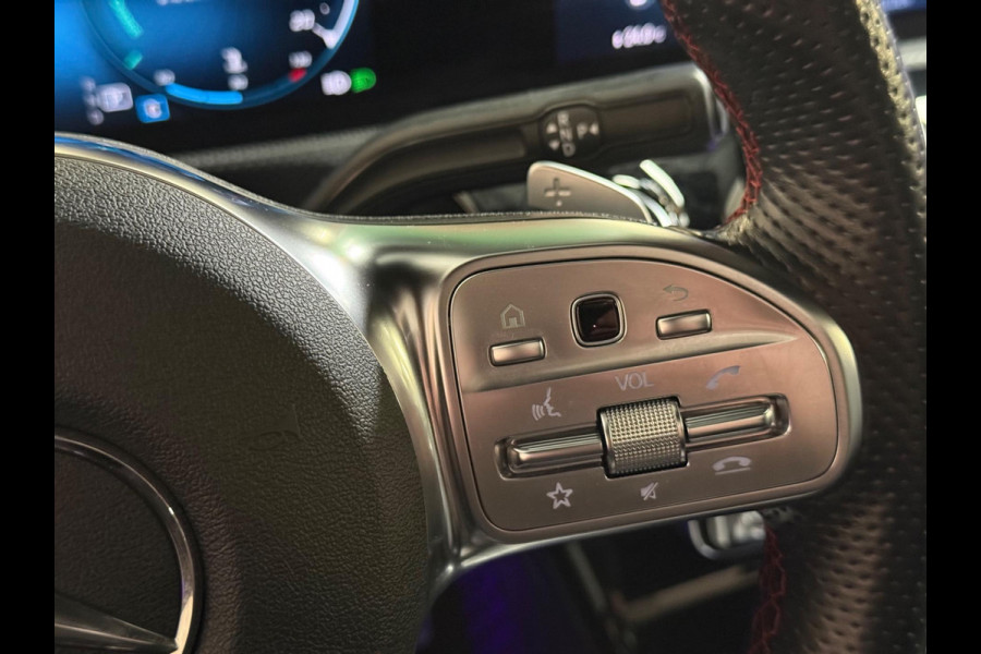 Mercedes-Benz CLA-Klasse 200 Business Solution AMG | Pano | Memory | Multibeam | Keyless | Sfeerverlichting