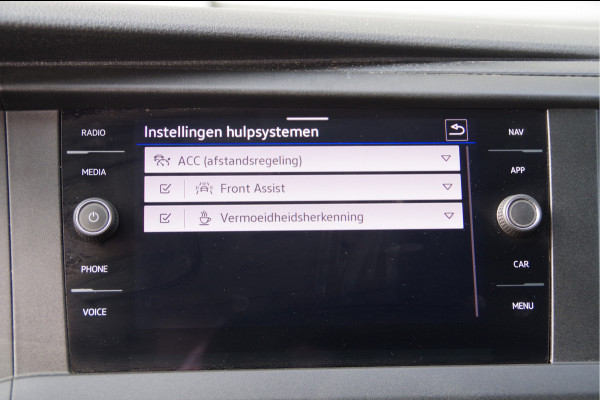 Volkswagen Transporter 2.0 TDI L2 3-ZITS, AUT. LED, 2X SCHUIFDEUR, TREKHAAK, STOELVERWARMING, CAMERA, ADAPT. CRUISE, AIRCO