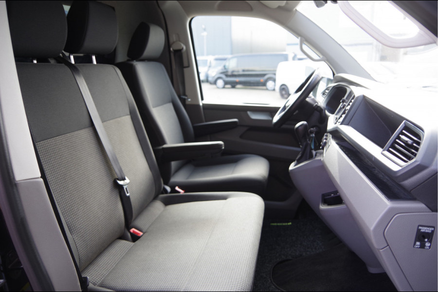 Volkswagen Transporter 2.0 TDI L2 3-ZITS, AUT. LED, 2X SCHUIFDEUR, TREKHAAK, STOELVERWARMING, CAMERA, ADAPT. CRUISE, AIRCO