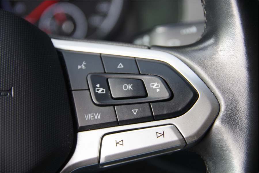 Volkswagen Transporter 2.0 TDI L2 3-ZITS, AUT. LED, 2X SCHUIFDEUR, TREKHAAK, STOELVERWARMING, CAMERA, ADAPT. CRUISE, AIRCO