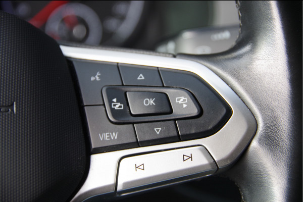 Volkswagen Transporter 2.0 TDI L2 3-ZITS, AUT. LED, 2X SCHUIFDEUR, TREKHAAK, STOELVERWARMING, CAMERA, ADAPT. CRUISE, AIRCO