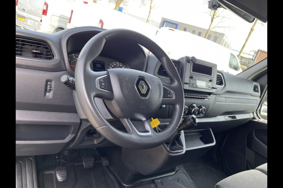 Renault Master T35 2.3 dCi 150pk L3H3 Energy Comfort / vaste prijs rijklaar € 21.950 ex btw / lease vanaf € 358 / ideaal voor camper ombouw / omvormer / standkachel / trekhaak