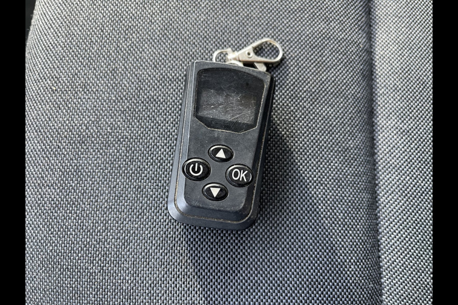 Renault Master T35 2.3 dCi 150pk L3H3 Energy Comfort / vaste prijs rijklaar € 21.950 ex btw / lease vanaf € 358 / ideaal voor camper ombouw / omvormer / standkachel / trekhaak