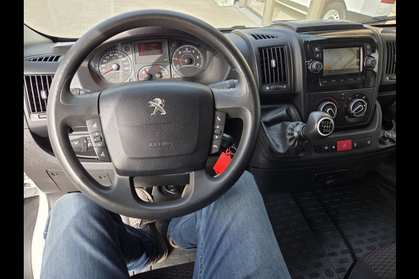 Peugeot Boxer 2.2 BlueHDI 140Pk L4H2 Airco Navi PDC Cruise control Achteruitrijcamera