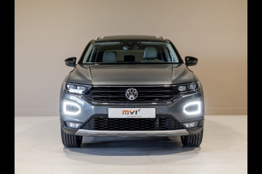 Volkswagen T-Roc 1.5 TSI Style / 150pk / Lederen bekleding / Airco / Achteruitrijcamera / Stoelverwarming / Cruise