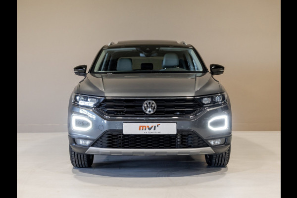 Volkswagen T-Roc 1.5 TSI Style / 150pk / Lederen bekleding / Airco / Achteruitrijcamera / Stoelverwarming / Cruise