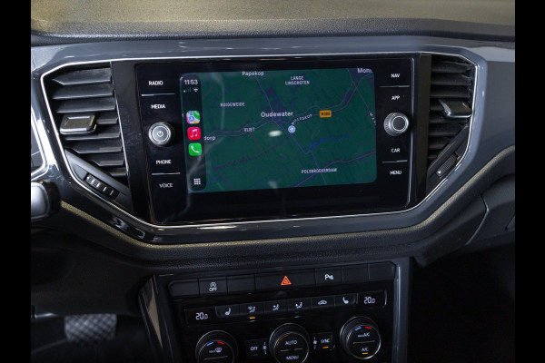 Volkswagen T-Roc 1.5 TSI Style / 150pk / Lederen bekleding / Airco / Achteruitrijcamera / Stoelverwarming / Cruise