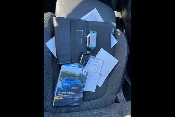 BMW 1-serie 118i High Executive/Automaat/Carplay/Navi/Cruise C