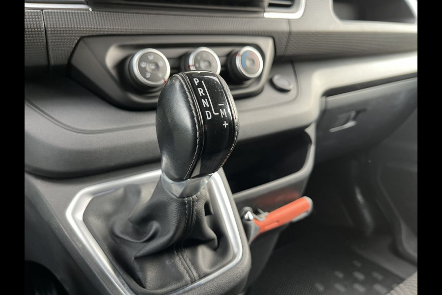 Renault Trafic 2.0 dCi 150 E6 L2 Work Edition 3 Zits Lease €372 p/m, Airco, Navi Carplay, PDC, Led, Imperiaal, Trekhaak, Cruise controle, Onderhoudshistorie aanwezig