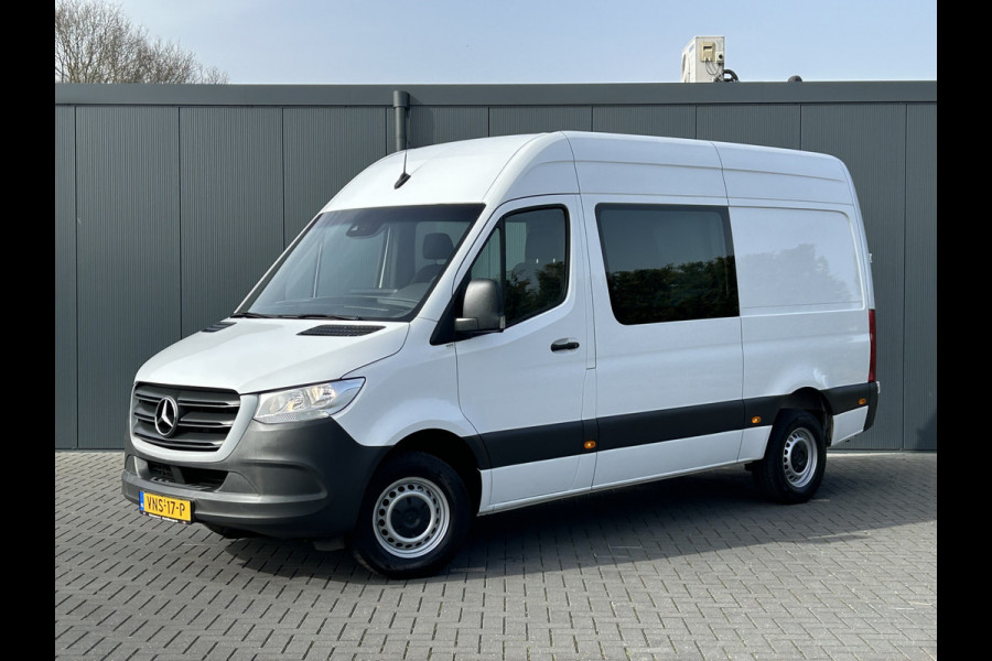 Mercedes-Benz Sprinter 315 CDI 150 PK AUTOMAAT RWD / DUBBEL-CABINE / L2H2 / 3.5T TREKHAAK / 5 PERSOONS / AIRCO / CRUISE / NAVI / CAMERA