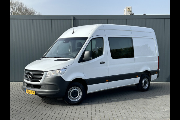 Mercedes-Benz Sprinter 315 CDI 150 PK AUTOMAAT RWD / DUBBEL-CABINE / L2H2 / 3.5T TREKHAAK / 5 PERSOONS / AIRCO / CRUISE / NAVI / CAMERA