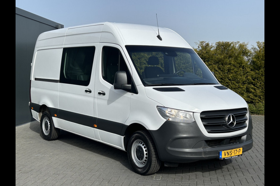 Mercedes-Benz Sprinter 315 CDI 150 PK AUTOMAAT RWD / DUBBEL-CABINE / L2H2 / 3.5T TREKHAAK / 5 PERSOONS / AIRCO / CRUISE / NAVI / CAMERA