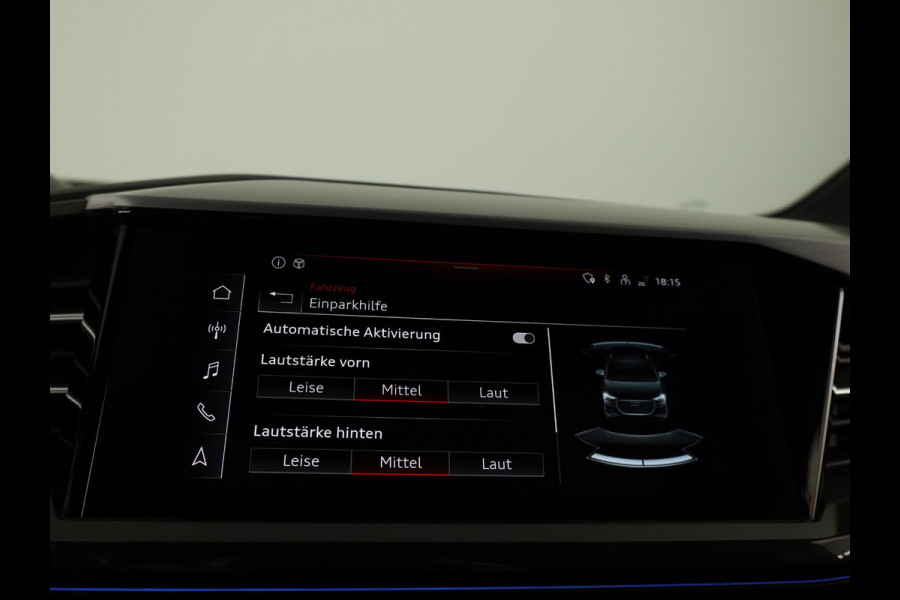 Audi Q4 e-tron 40 S-line 77kWh 204pk | SOH 94% | Panoramadak| Navigatie | Parkeercamera | Lederen bekleding | Keyless pakket | Head up display