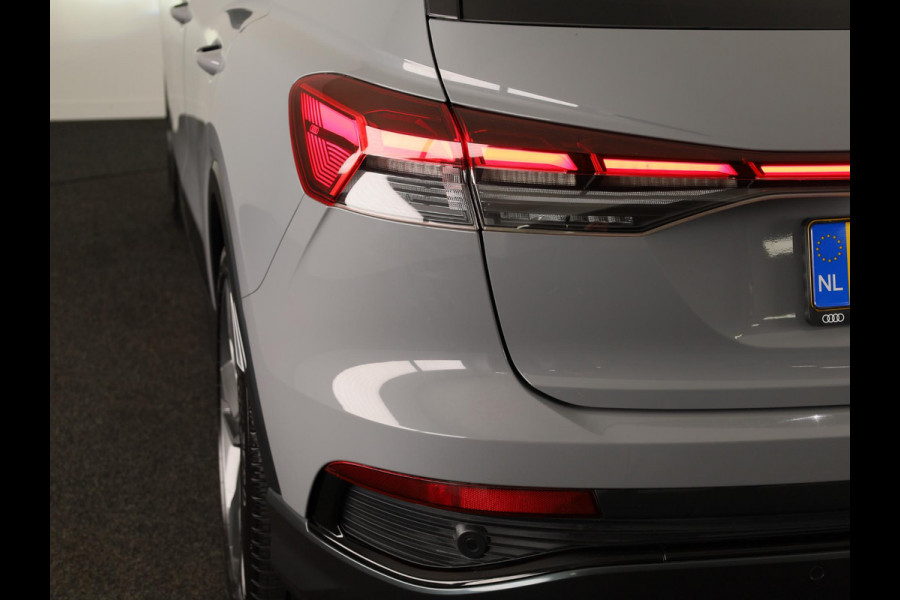 Audi Q4 e-tron 40 S-line 77kWh 204pk | SOH 94% | Panoramadak| Navigatie | Parkeercamera | Lederen bekleding | Keyless pakket | Head up display