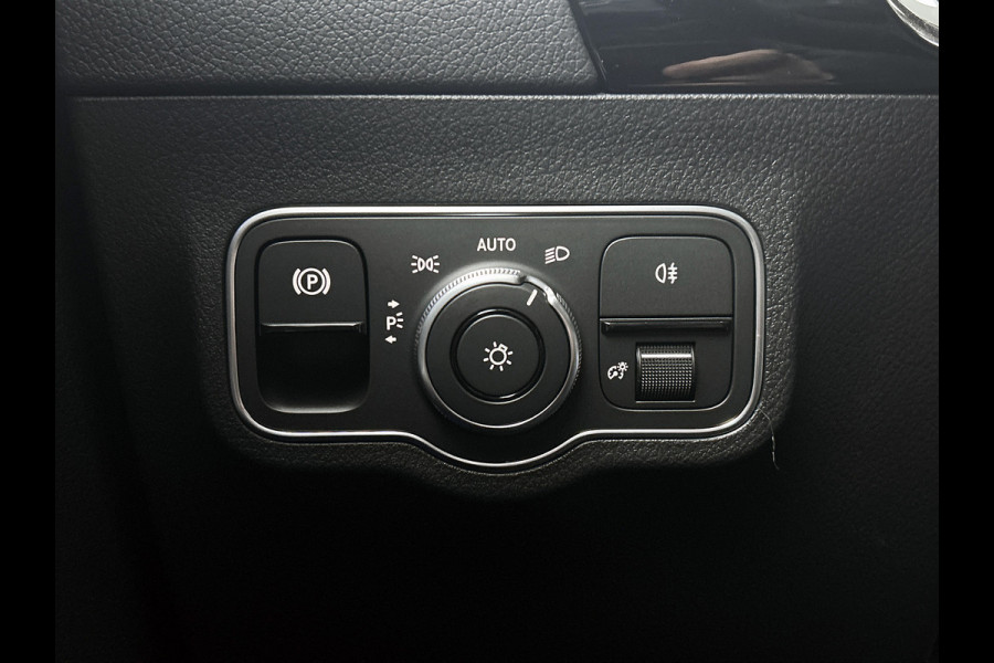 Mercedes-Benz GLA 250 e Business Solution AMG | AMG Line Plus pakket | Nightpakket | MULTIBEAM LED | Head-up display | 360° camera | Memorypakket | Augmented Reality navigatie | 20 inch AMG velgen |