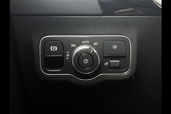 Mercedes-Benz GLA 250 e Business Solution AMG | AMG Line Plus pakket | Nightpakket | MULTIBEAM LED | Head-up display | 360° camera | Memorypakket | Augmented Reality navigatie | 20 inch AMG velgen |