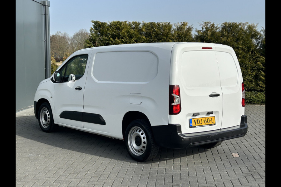 Opel Combo 1.5D 102 PK / L2H1 / 1e EIGENAAR / INRICHTING / AIRCO / CRUISE / NAVI / APPLE CARPLAY