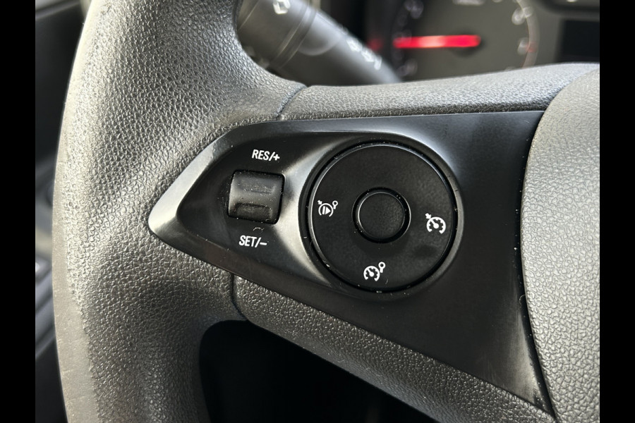 Opel Combo 1.5D 102 PK / L2H1 / 1e EIGENAAR / INRICHTING / AIRCO / CRUISE / NAVI / APPLE CARPLAY