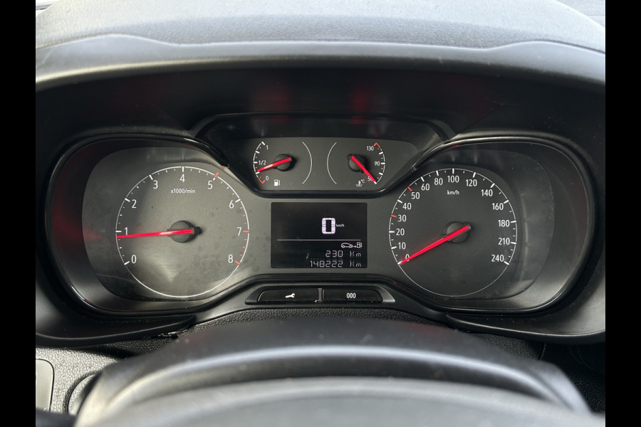 Opel Combo 1.5D 102 PK / L2H1 / 1e EIGENAAR / INRICHTING / AIRCO / CRUISE / NAVI / APPLE CARPLAY