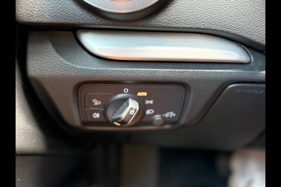 Audi A3 Limousine 2.0 TDI Sport Pro Line S l Pano l Virtual l ACC l Lane Assist l Park Assist l Automaat l