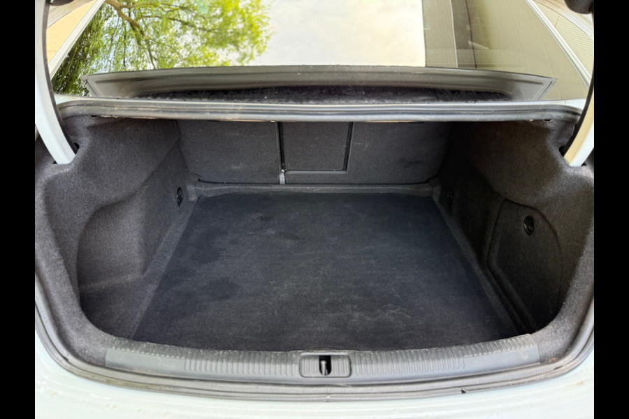 Audi A3 Limousine 2.0 TDI Sport Pro Line S l Pano l Virtual l ACC l Lane Assist l Park Assist l Automaat l