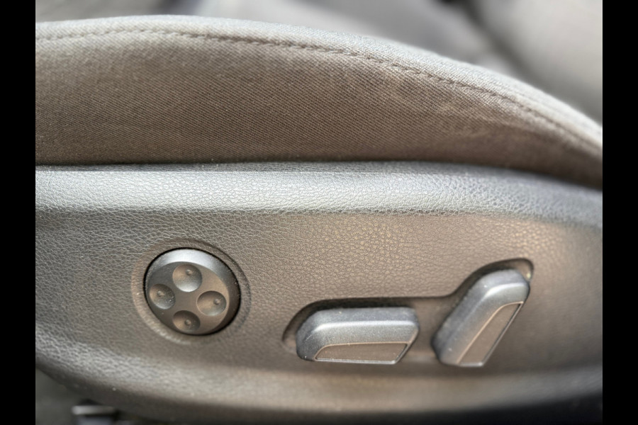 Audi A3 Limousine 2.0 TDI Sport Pro Line S l Pano l Virtual l ACC l Lane Assist l Park Assist l Automaat l