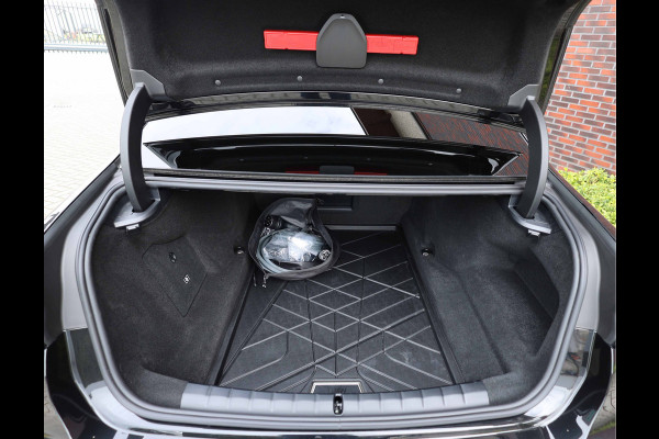 BMW 7 Serie M760e xDrive | Full option! - Theatre screen - Sky - Trekhaak