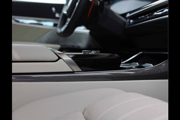 BMW 7 Serie M760e xDrive | Full option! - Theatre screen - Sky - Trekhaak