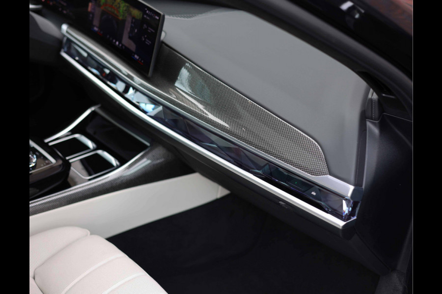 BMW 7 Serie M760e xDrive | Full option! - Theatre screen - Sky - Trekhaak