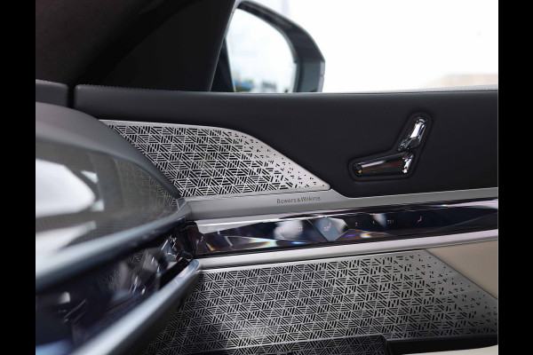 BMW 7 Serie M760e xDrive | Full option! - Theatre screen - Sky - Trekhaak