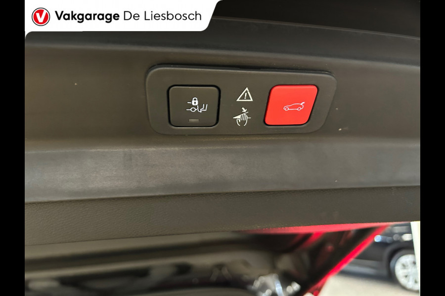 Peugeot 5008 1.2 PureTech GT-Line / 7 persoons / Panorama-dak / navigatie