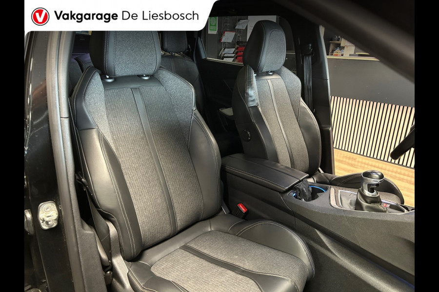 Peugeot 5008 1.2 PureTech GT-Line / 7 persoons / Panorama-dak / navigatie