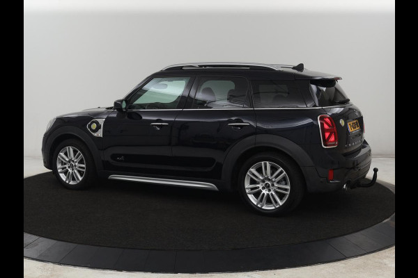 MINI Countryman 1.5 Cooper S E ALL4 Chili | Panoramadak | Leder | Head-Up | Harman/Kardon | Stoelverwarming | Adaptive cruise | Camera | Carplay | Navigatie | Climate control | PHEV | Plug In