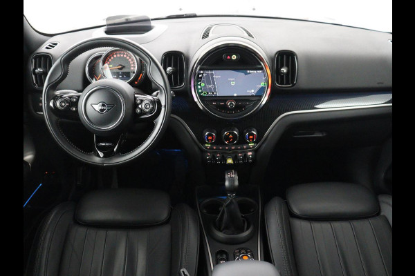 MINI Countryman 1.5 Cooper S E ALL4 Chili | Panoramadak | Leder | Head-Up | Harman/Kardon | Stoelverwarming | Adaptive cruise | Camera | Carplay | Navigatie | Climate control | PHEV | Plug In