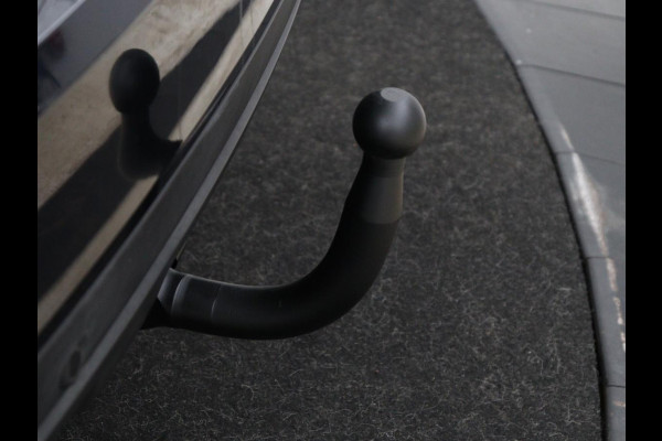 MINI Countryman 1.5 Cooper S E ALL4 Chili | Panoramadak | Leder | Head-Up | Harman/Kardon | Stoelverwarming | Adaptive cruise | Camera | Carplay | Navigatie | Climate control | PHEV | Plug In