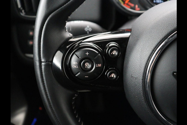 MINI Countryman 1.5 Cooper S E ALL4 Chili | Panoramadak | Leder | Head-Up | Harman/Kardon | Stoelverwarming | Adaptive cruise | Camera | Carplay | Navigatie | Climate control | PHEV | Plug In