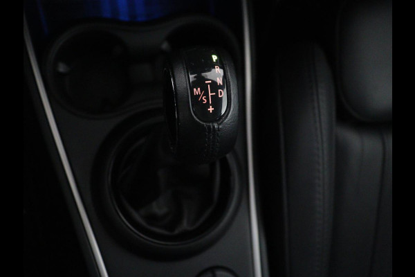 MINI Countryman 1.5 Cooper S E ALL4 Chili | Panoramadak | Leder | Head-Up | Harman/Kardon | Stoelverwarming | Adaptive cruise | Camera | Carplay | Navigatie | Climate control | PHEV | Plug In