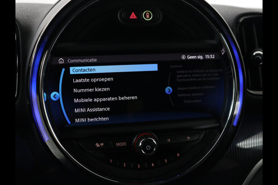 MINI Countryman 1.5 Cooper S E ALL4 Chili | Panoramadak | Leder | Head-Up | Harman/Kardon | Stoelverwarming | Adaptive cruise | Camera | Carplay | Navigatie | Climate control | PHEV | Plug In