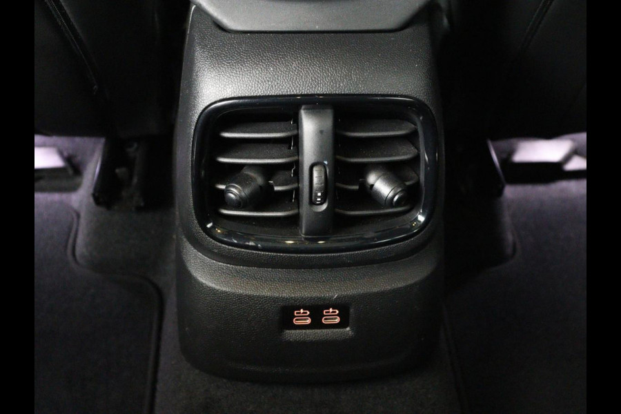 MINI Countryman 1.5 Cooper S E ALL4 Chili | Panoramadak | Leder | Head-Up | Harman/Kardon | Stoelverwarming | Adaptive cruise | Camera | Carplay | Navigatie | Climate control | PHEV | Plug In