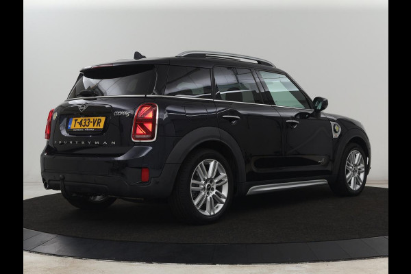 MINI Countryman 1.5 Cooper S E ALL4 Chili | Panoramadak | Leder | Head-Up | Harman/Kardon | Stoelverwarming | Adaptive cruise | Camera | Carplay | Navigatie | Climate control | PHEV | Plug In