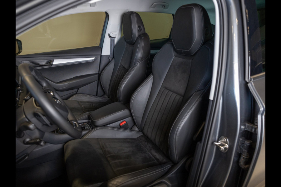 Škoda Karoq 1.5 TSI ACT Business Edition / 150pk / Achteruitrij camera / Sportstoelen / Adaptieve cruise control /