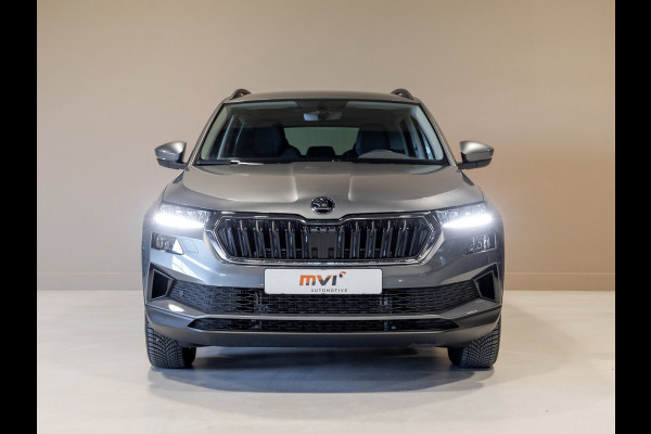 Škoda Karoq 1.5 TSI ACT Business Edition / 150pk / Achteruitrij camera / Sportstoelen / Adaptieve cruise control /
