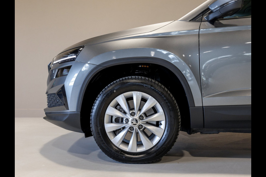 Škoda Karoq 1.5 TSI ACT Business Edition / 150pk / Achteruitrij camera / Sportstoelen / Adaptieve cruise control /