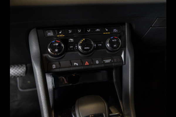 Škoda Karoq 1.5 TSI ACT Business Edition / 150pk / Achteruitrij camera / Sportstoelen / Adaptieve cruise control /