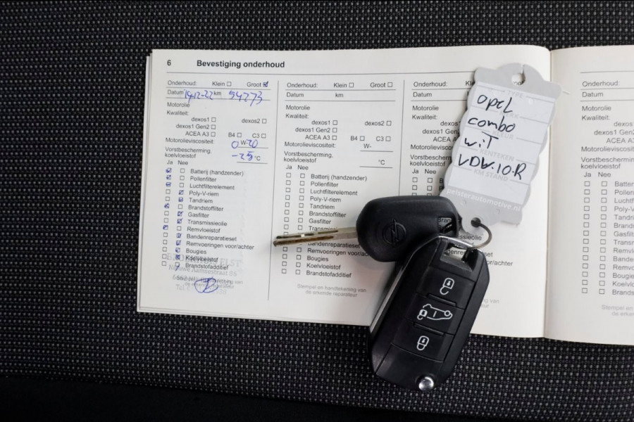 Opel Combo 1.5D 102pk L2H1 Edition Airco/Trekhaak 12-2019