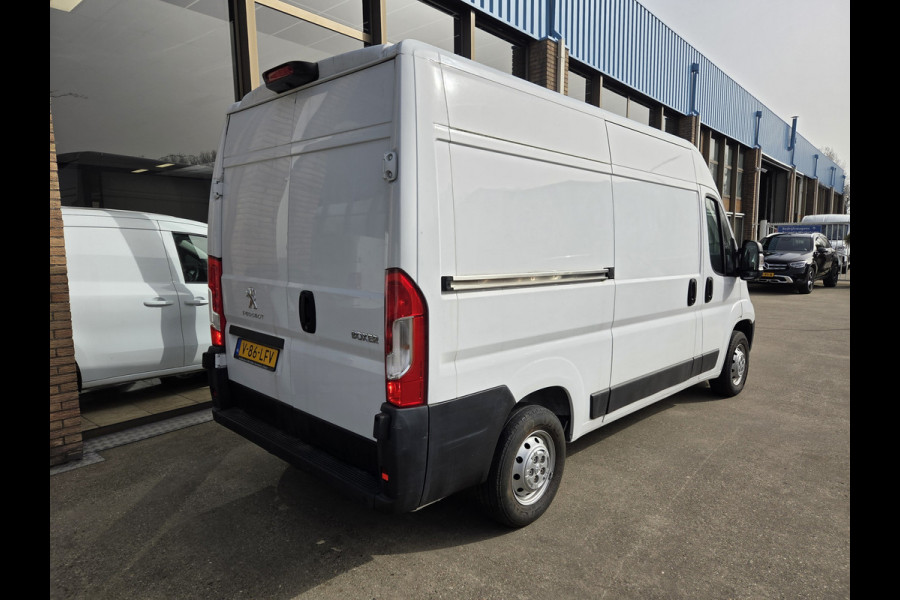 Peugeot Boxer 2.2 BlueHDi 140 Pk L2/H2 Airco Cruise Control Navigatie
